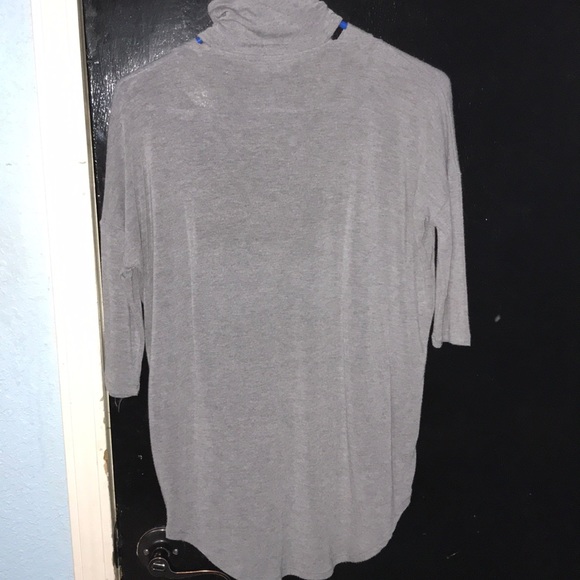 Blouse very soft material - Picture 2 of 2